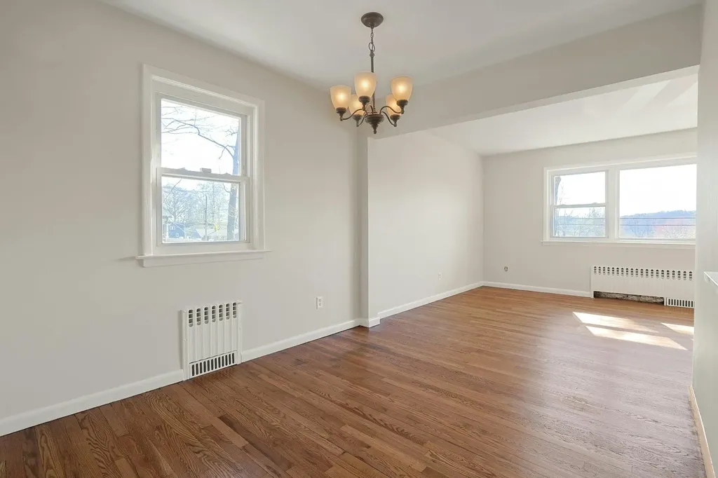 322 Linda Avenue Hawthorne NY 10532
