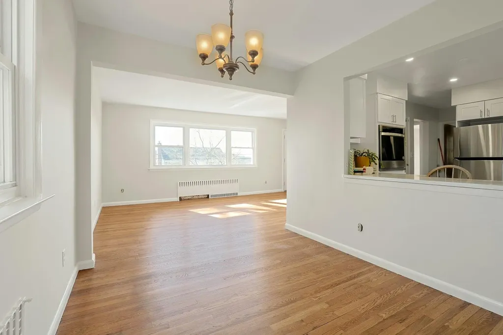 322 Linda Avenue Hawthorne NY 10532