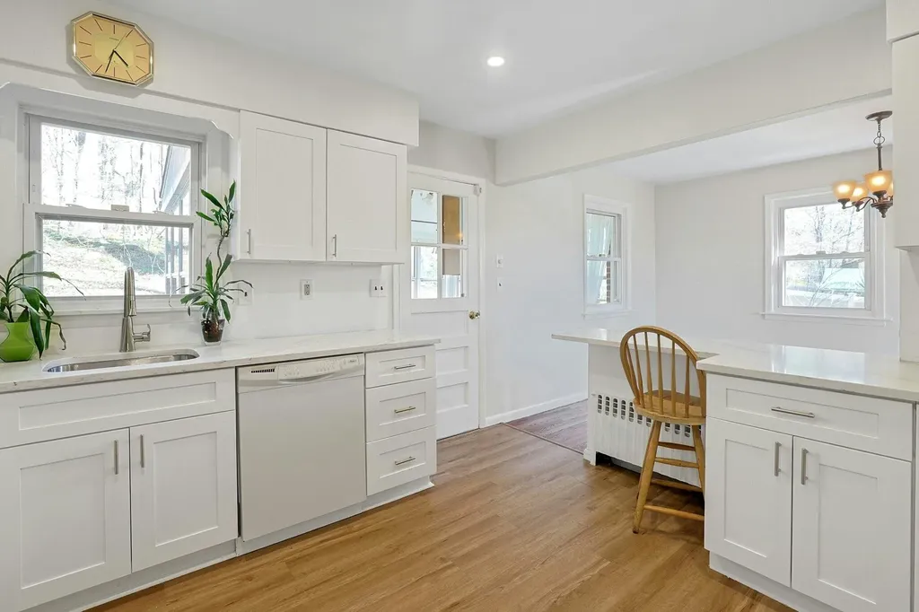 322 Linda Avenue Hawthorne NY 10532