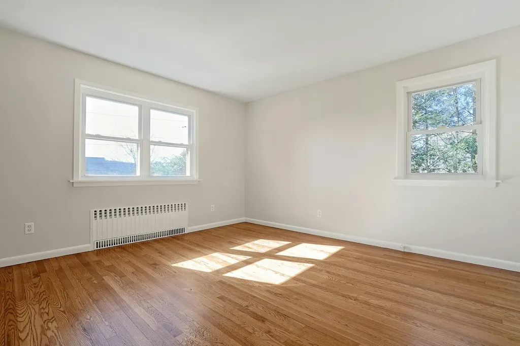 322 Linda Avenue Hawthorne NY 10532