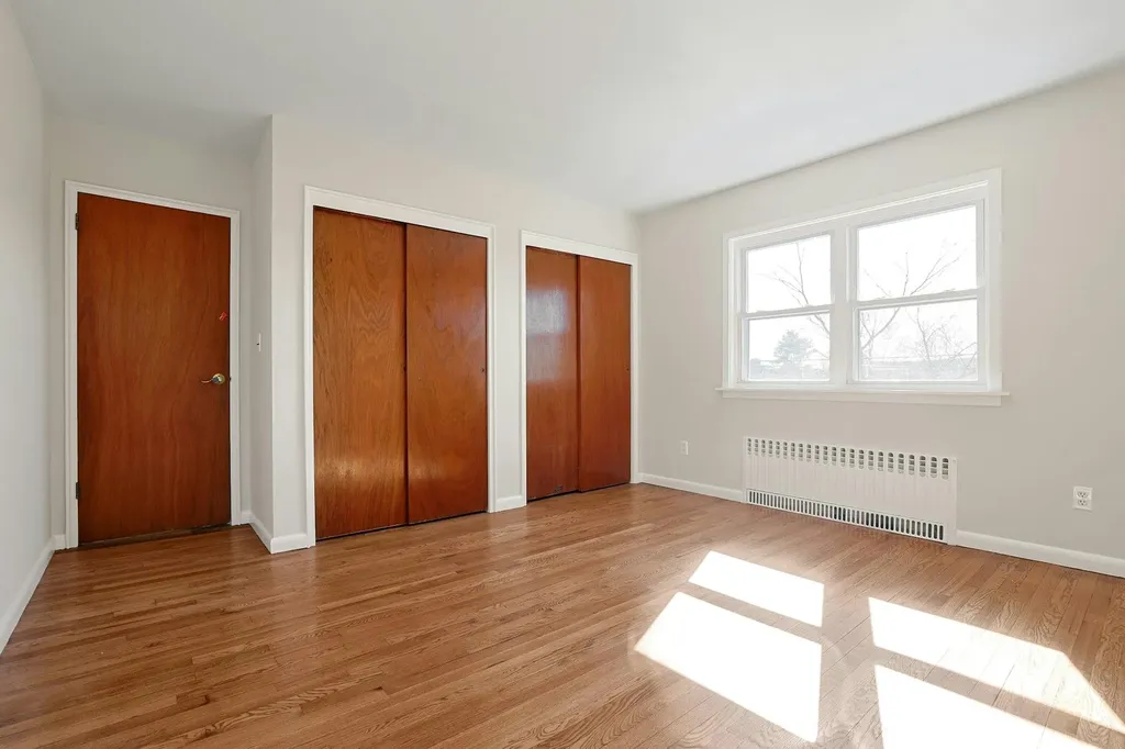 322 Linda Avenue Hawthorne NY 10532