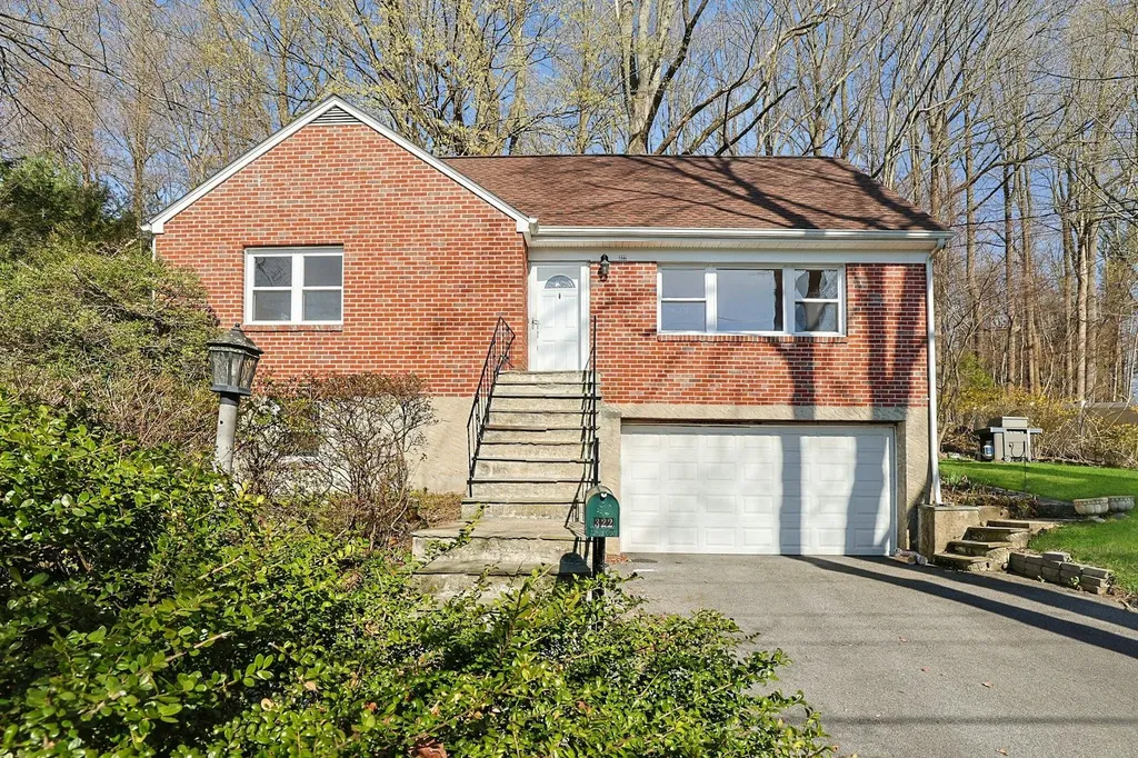322 Linda Avenue Hawthorne NY 10532