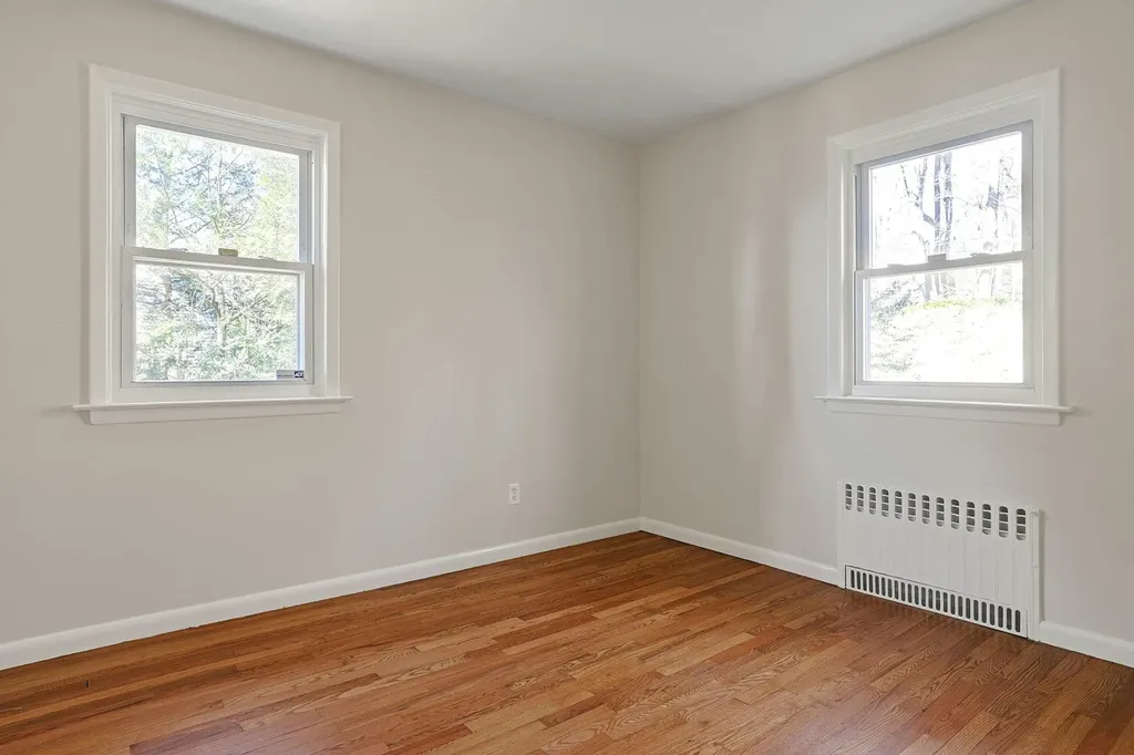 322 Linda Avenue Hawthorne NY 10532