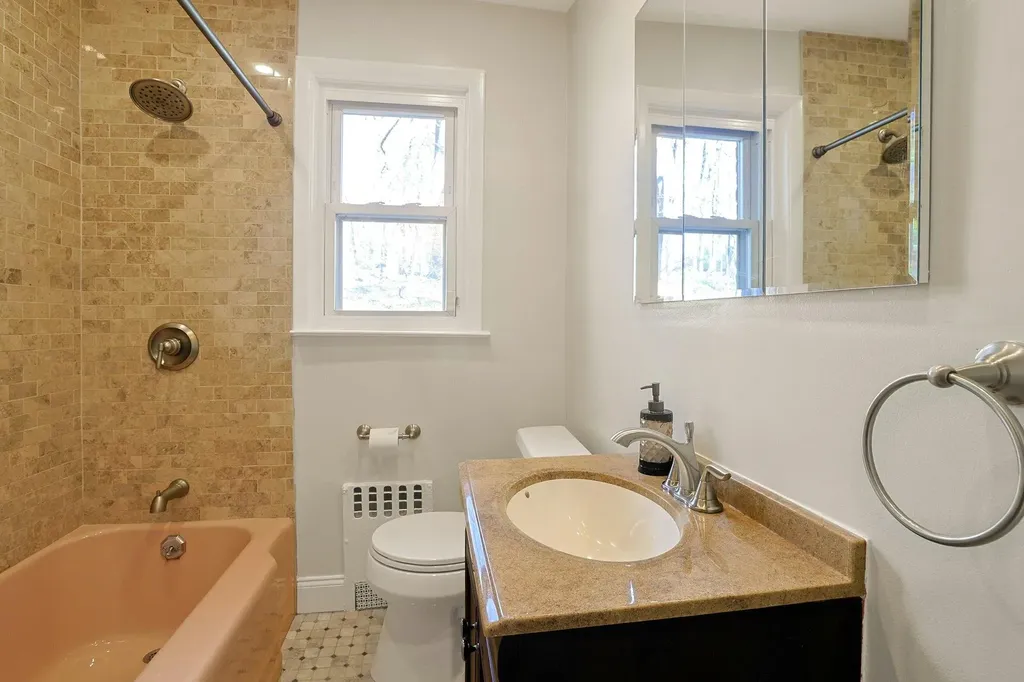322 Linda Avenue Hawthorne NY 10532