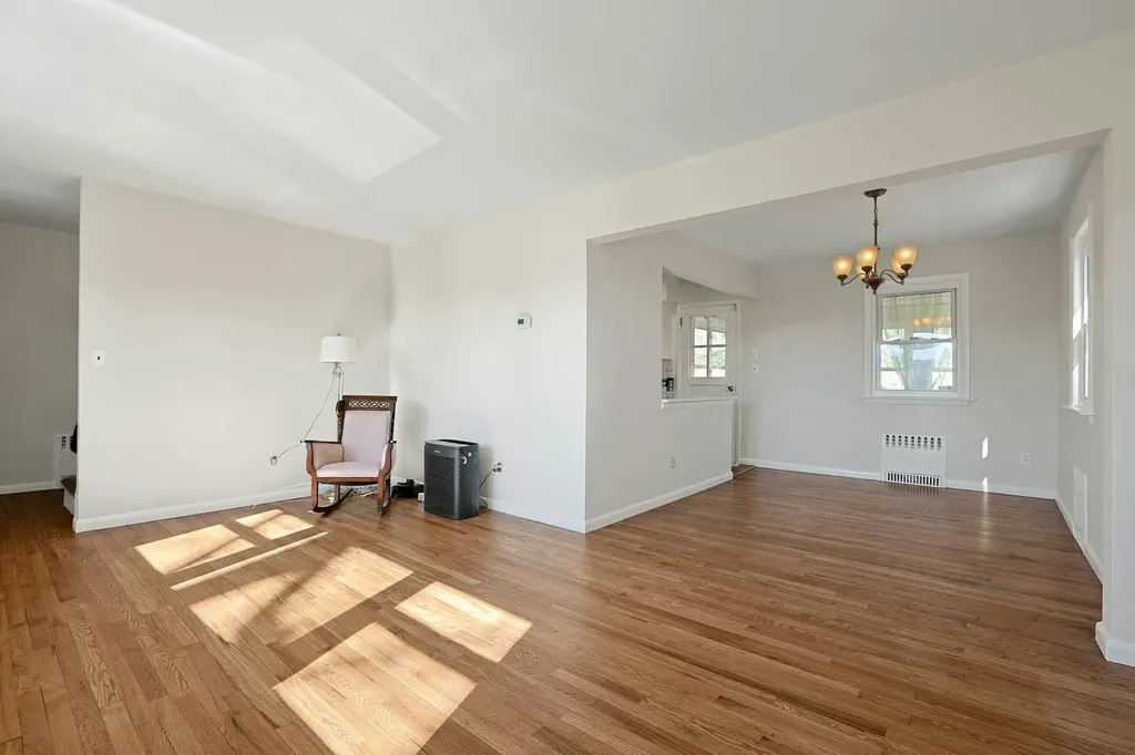 322 Linda Avenue Hawthorne NY 10532