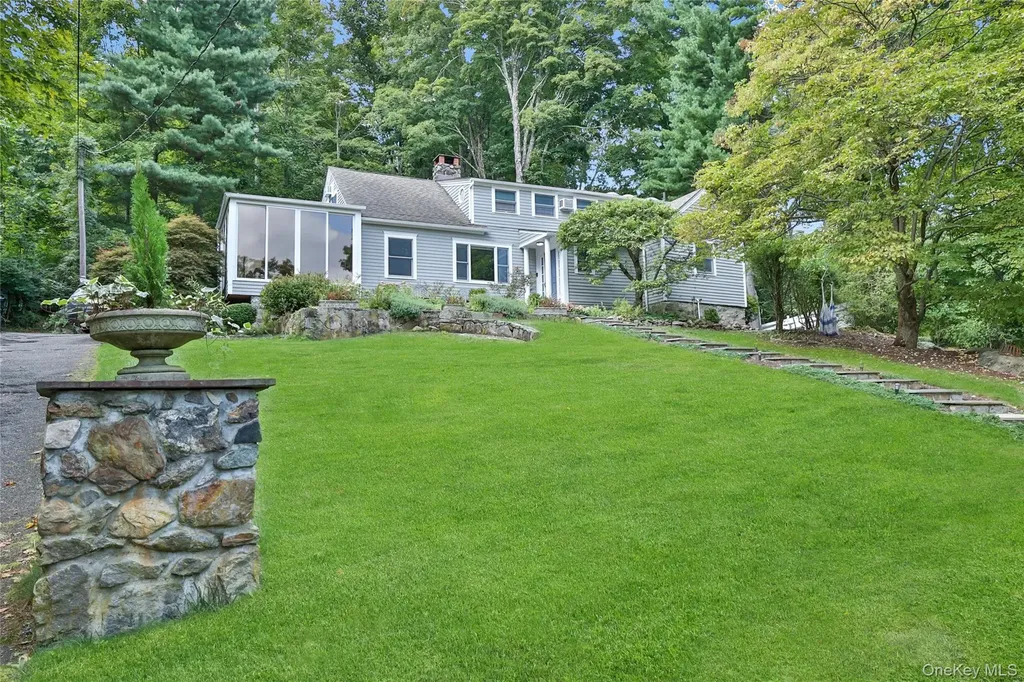 8 Old Roaring Brook Road Mount Kisco NY 10549