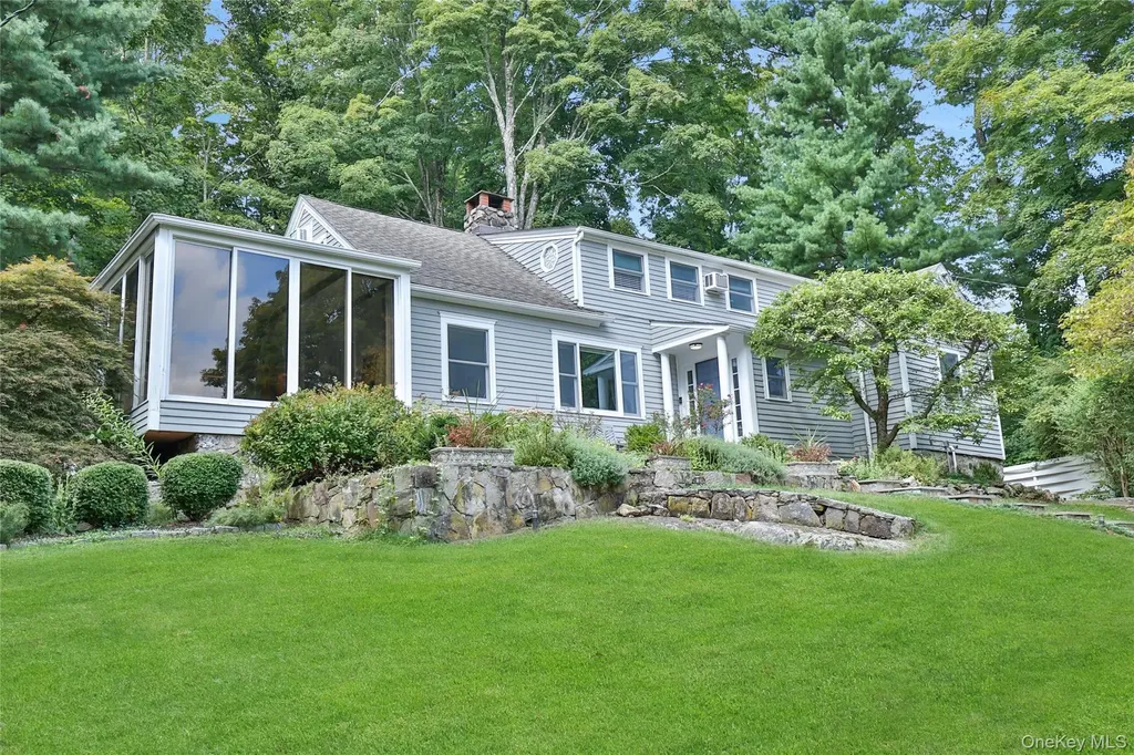 8 Old Roaring Brook Road Mount Kisco NY 10549