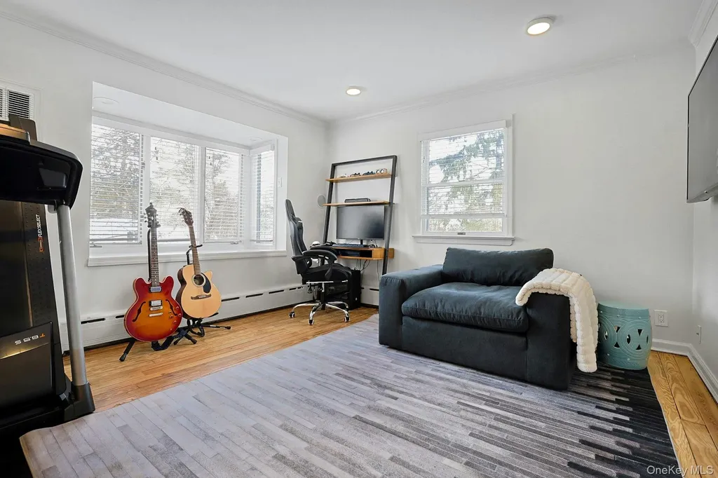 8 Old Roaring Brook Road Mount Kisco NY 10549