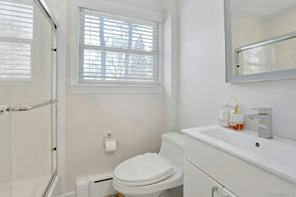 8 Old Roaring Brook Road Mount Kisco NY 10549