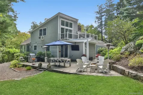 8 Old Roaring Brook Road Mount Kisco NY 10549