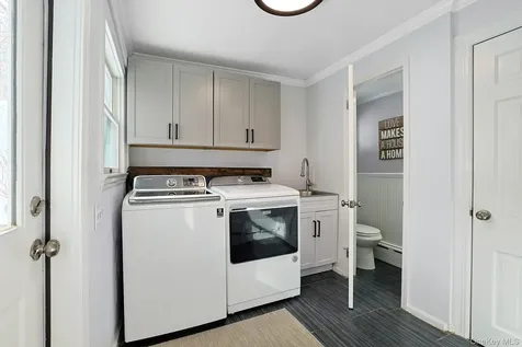 8 Old Roaring Brook Road Mount Kisco NY 10549