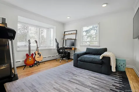 8 Old Roaring Brook Road Mount Kisco NY 10549