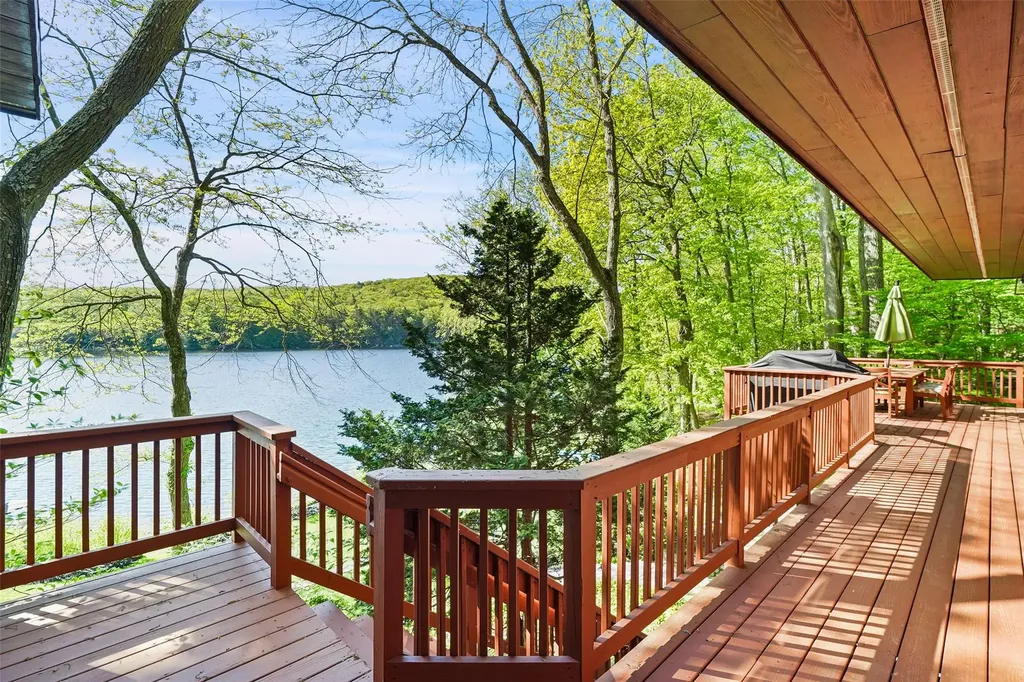 92 Old Forge Drive Carmel NY 10512