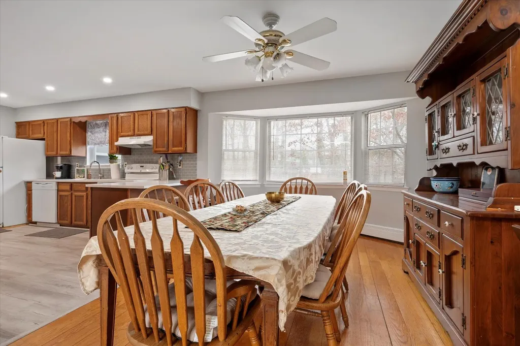 2541 Pine Avenue Ronkonkoma NY 11779