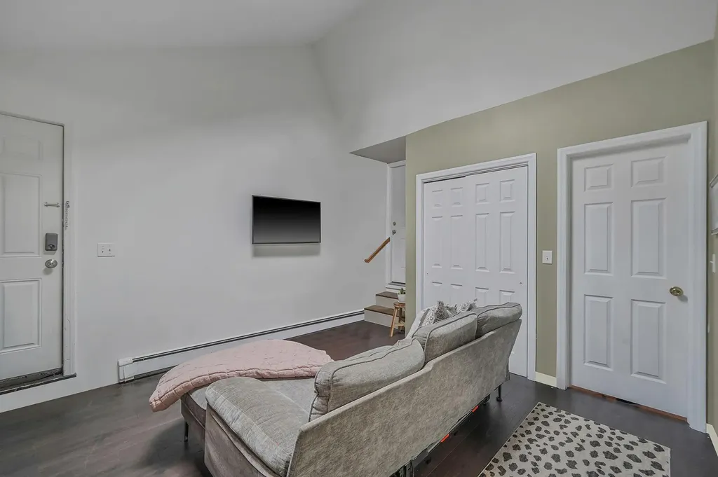 110 Upton Drive Sound Beach NY 11789