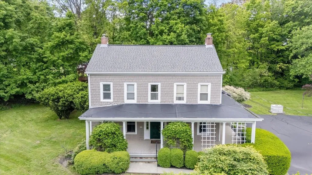 426 Horsepound Road Carmel NY 10512