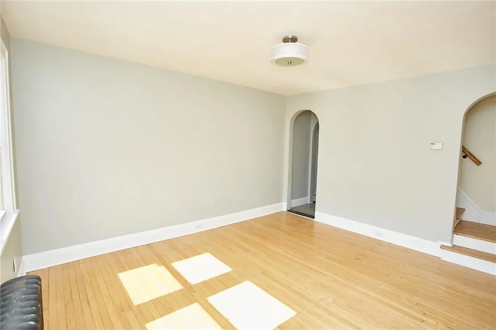 44 Chester Place New Rochelle NY 10801