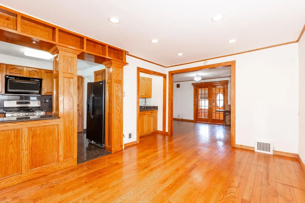 1278 Webster Street Hewlett NY 11557