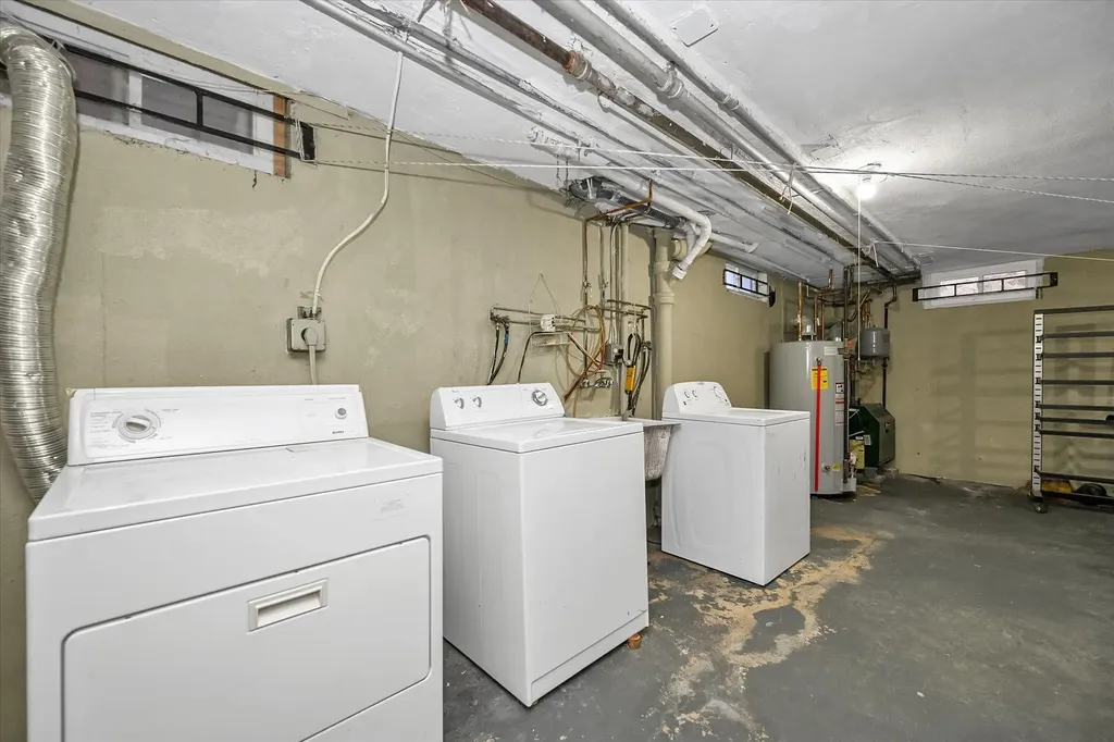 1050 Waring Avenue Bronx NY 10469