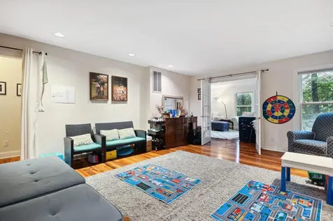 28 Church Lane Scarsdale NY 10583