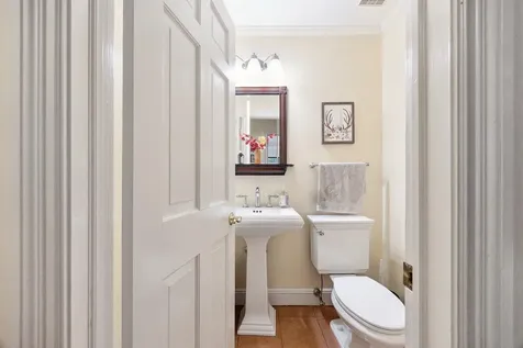 28 Church Lane Scarsdale NY 10583