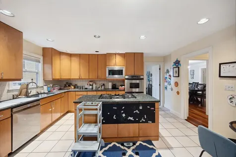 28 Church Lane Scarsdale NY 10583