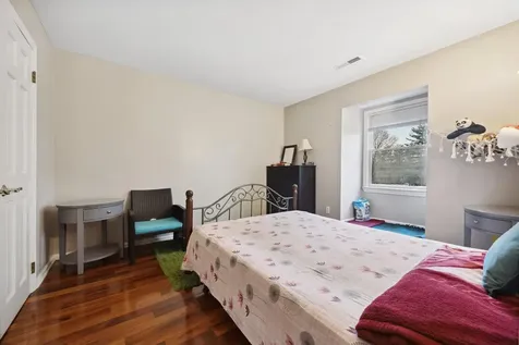 28 Church Lane Scarsdale NY 10583
