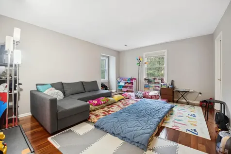 28 Church Lane Scarsdale NY 10583
