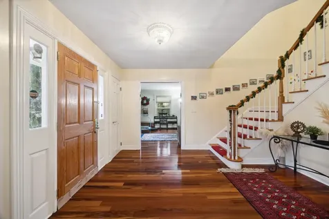 28 Church Lane Scarsdale NY 10583