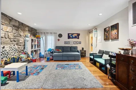 28 Church Lane Scarsdale NY 10583