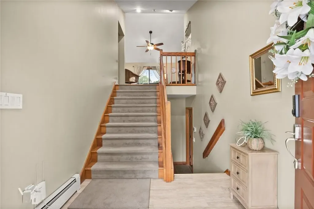 38 Hillside Avenue Mahopac NY 10541