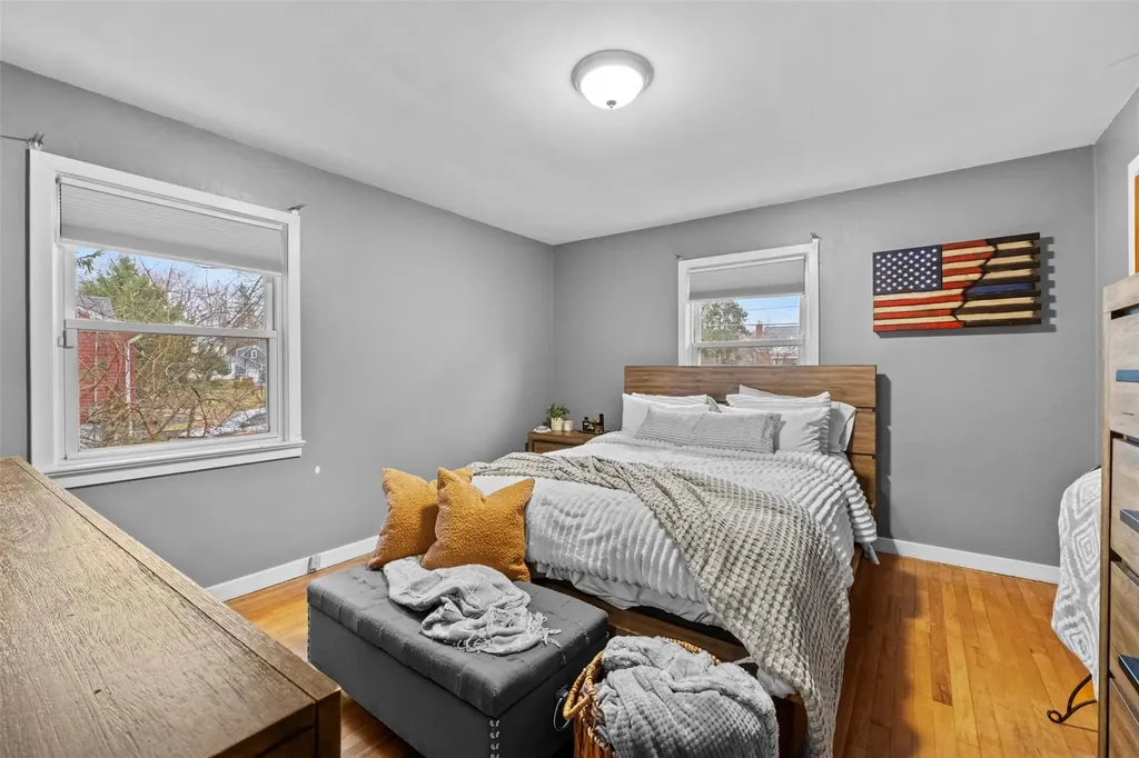 21 Memory Lane Poughkeepsie NY 12603
