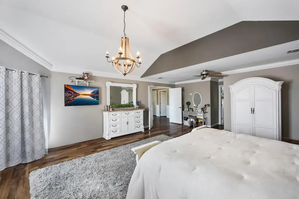 133 Commonwealth Avenue Massapequa NY 11758