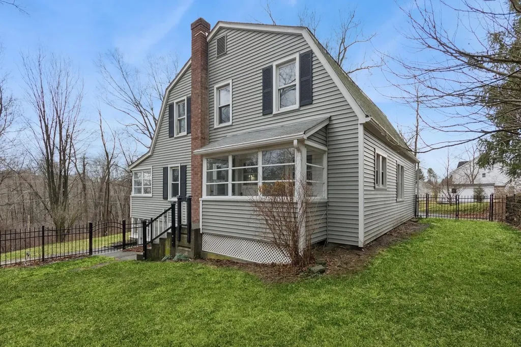 222 Baxtertown Road Fishkill NY 12524