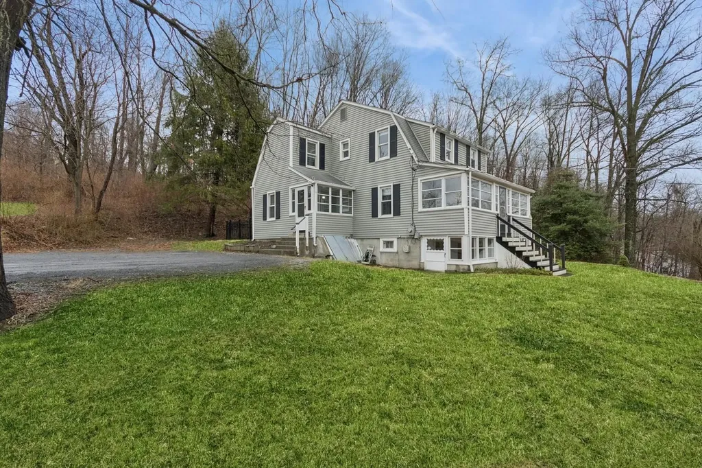 222 Baxtertown Road Fishkill NY 12524