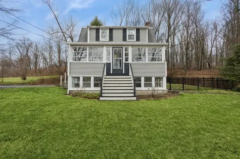222 Baxtertown Road Fishkill NY 12524
