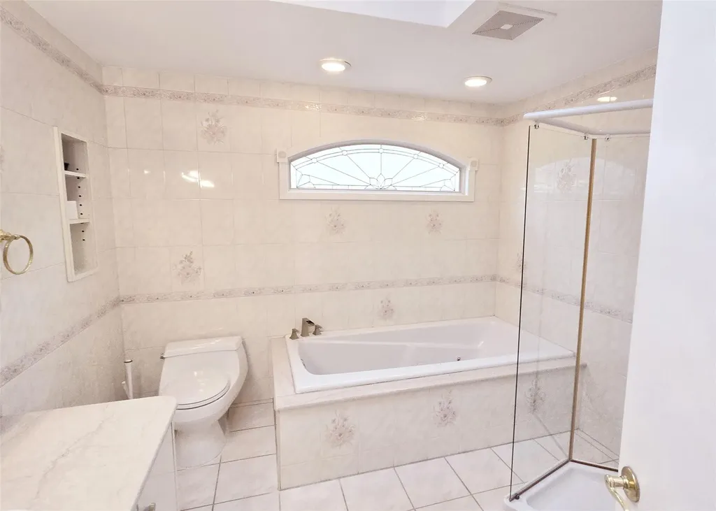 115 Wright Avenue Deer Park NY 11729