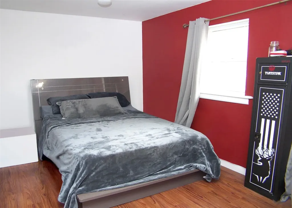 115 Wright Avenue Deer Park NY 11729