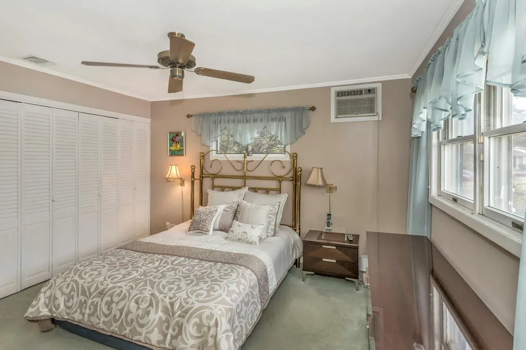 25 Mitchell Avenue Plainview NY 11803