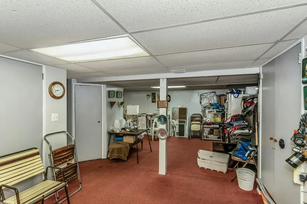 25 Mitchell Avenue Plainview NY 11803