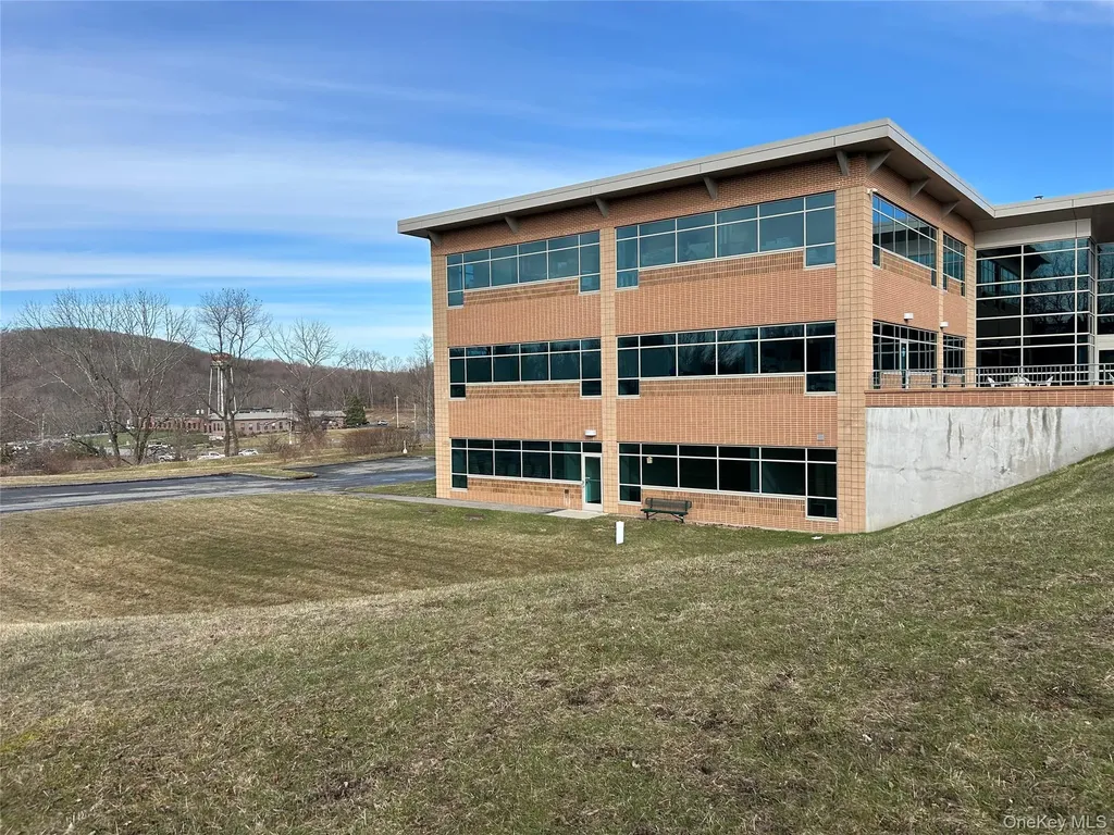15 Mount Ebo Road S Brewster NY 10509