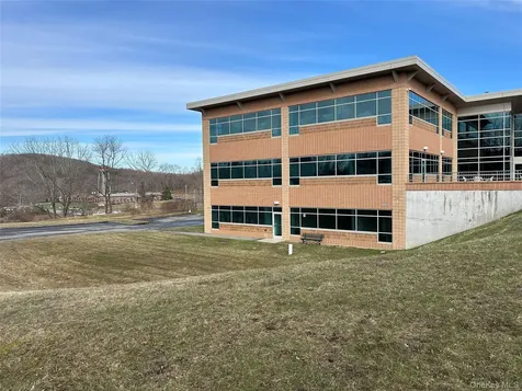 15 Mount Ebo Road S Brewster NY 10509