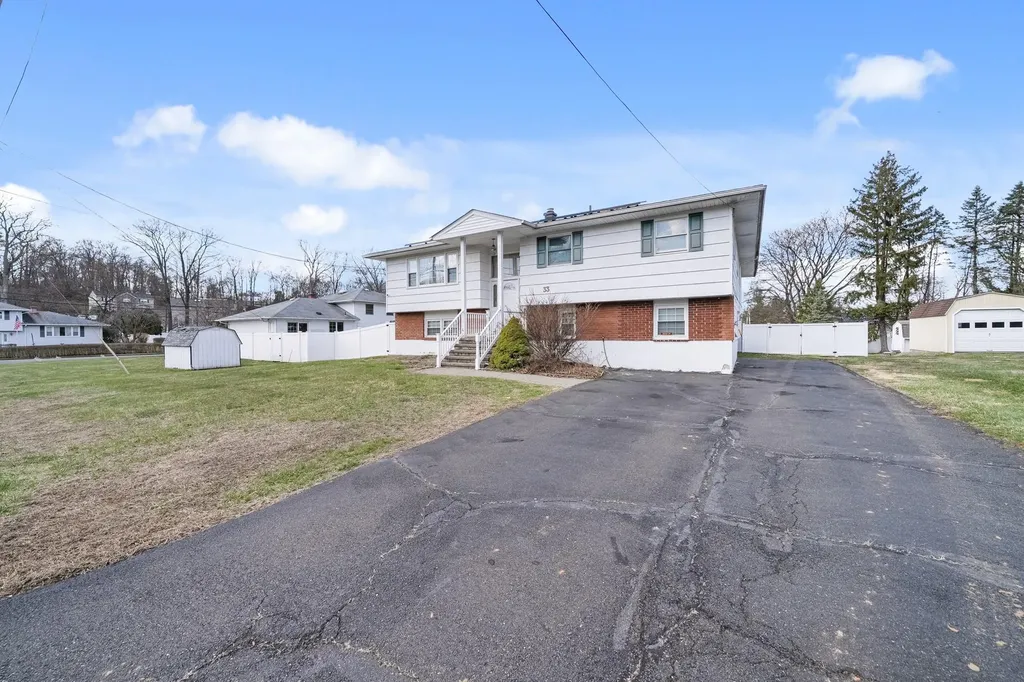 33 De Halve Maen Drive Stony Point NY 10980