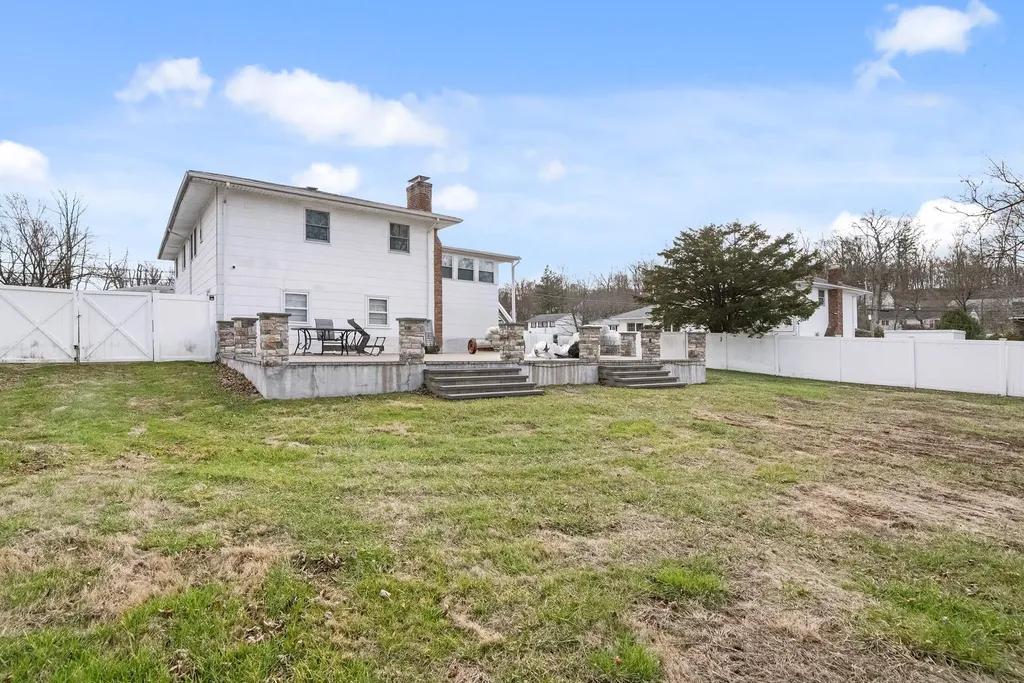 33 De Halve Maen Drive Stony Point NY 10980