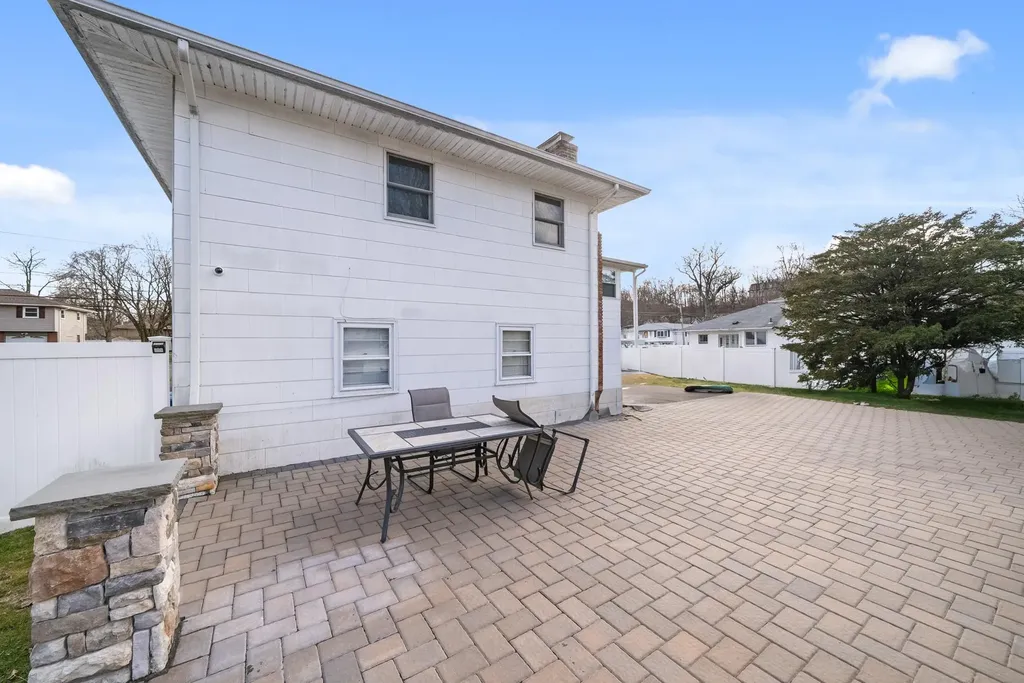 33 De Halve Maen Drive Stony Point NY 10980