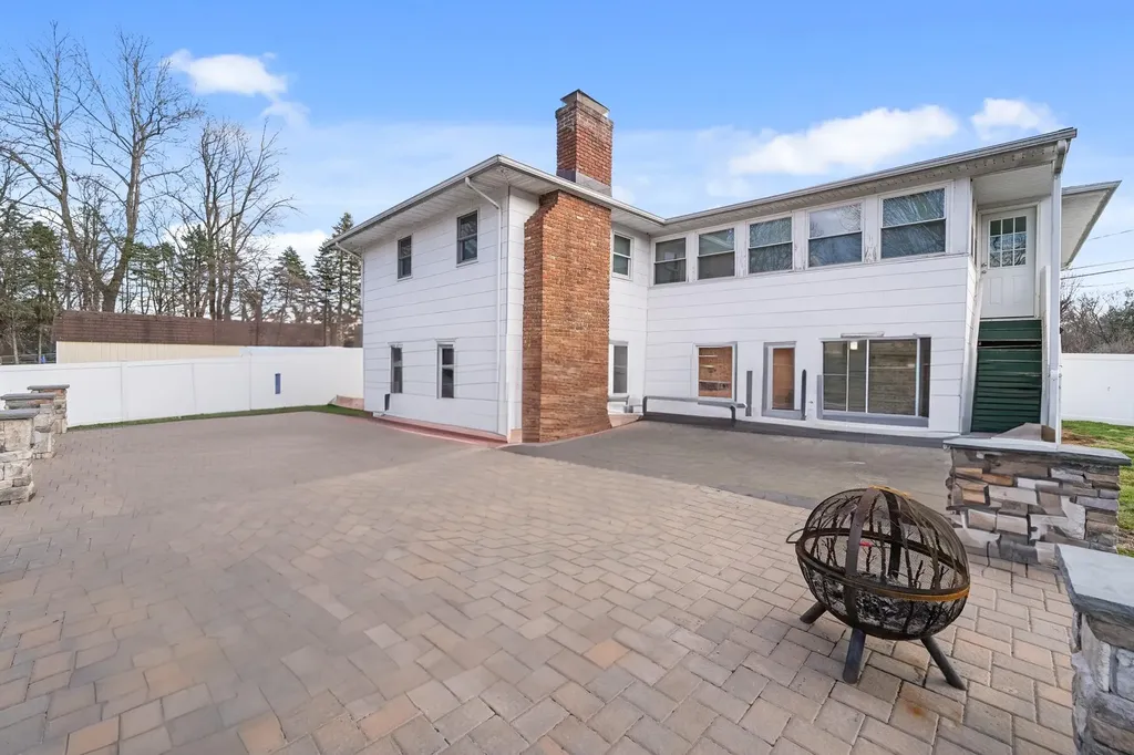 33 De Halve Maen Drive Stony Point NY 10980