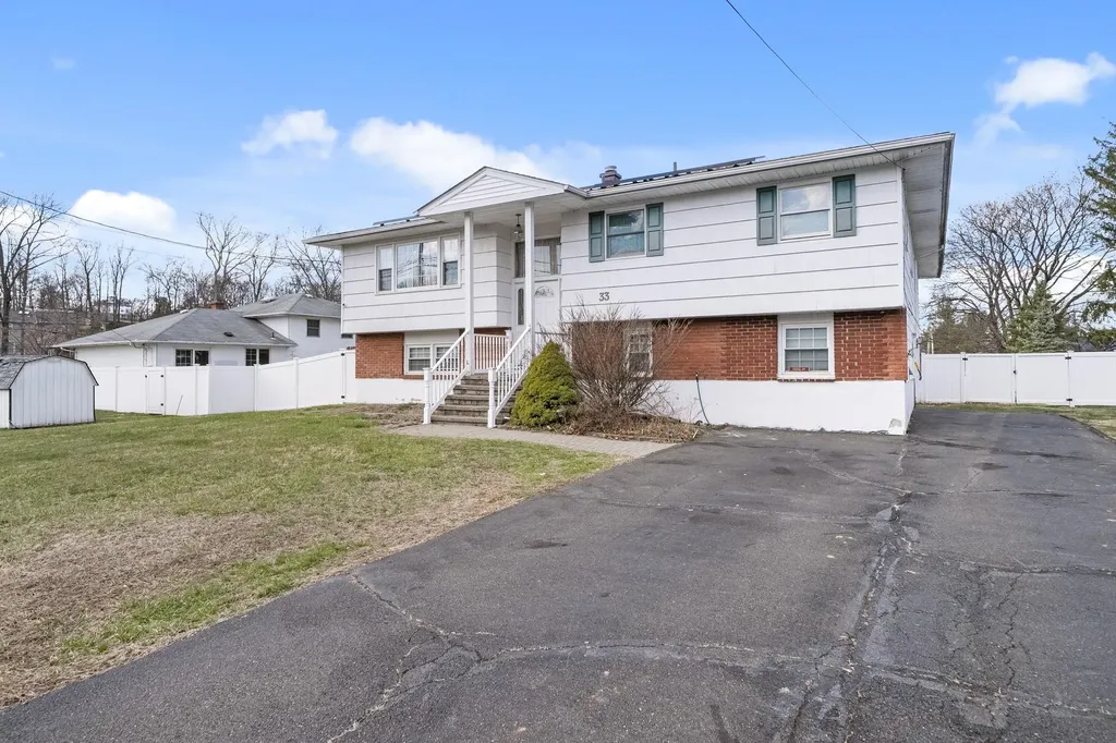 33 De Halve Maen Drive Stony Point NY 10980