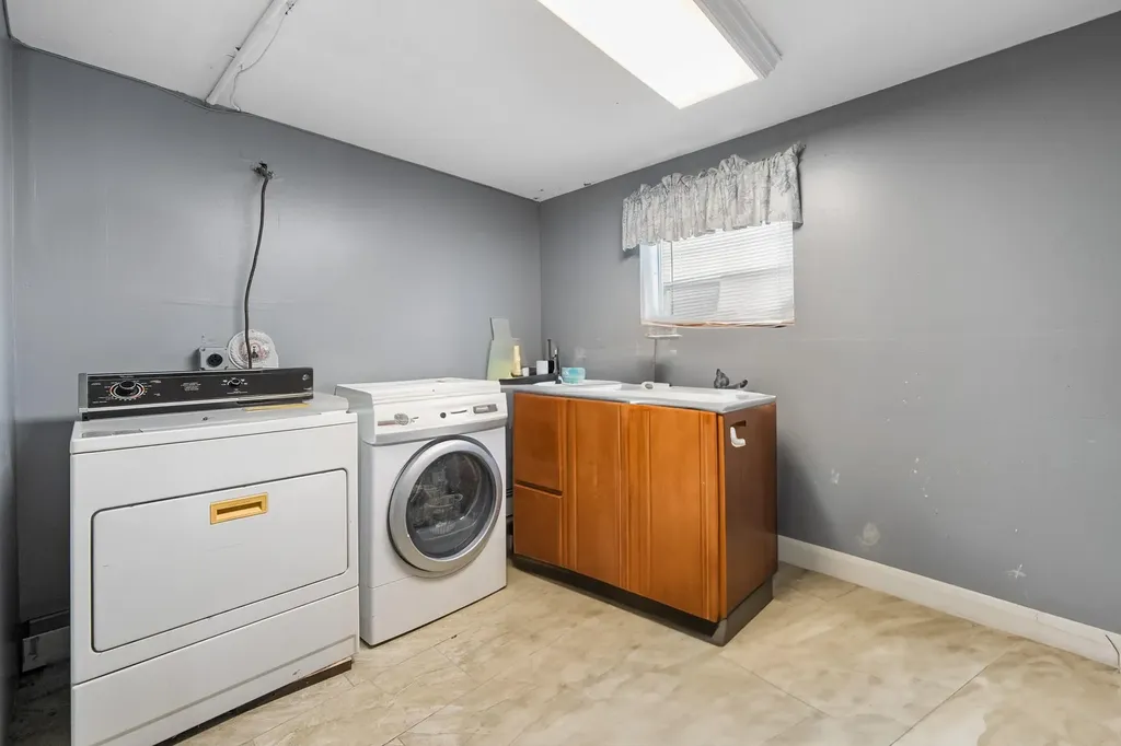 33 De Halve Maen Drive Stony Point NY 10980