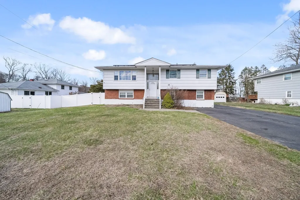 33 De Halve Maen Drive Stony Point NY 10980
