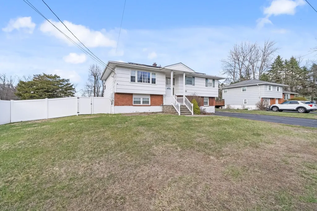 33 De Halve Maen Drive Stony Point NY 10980